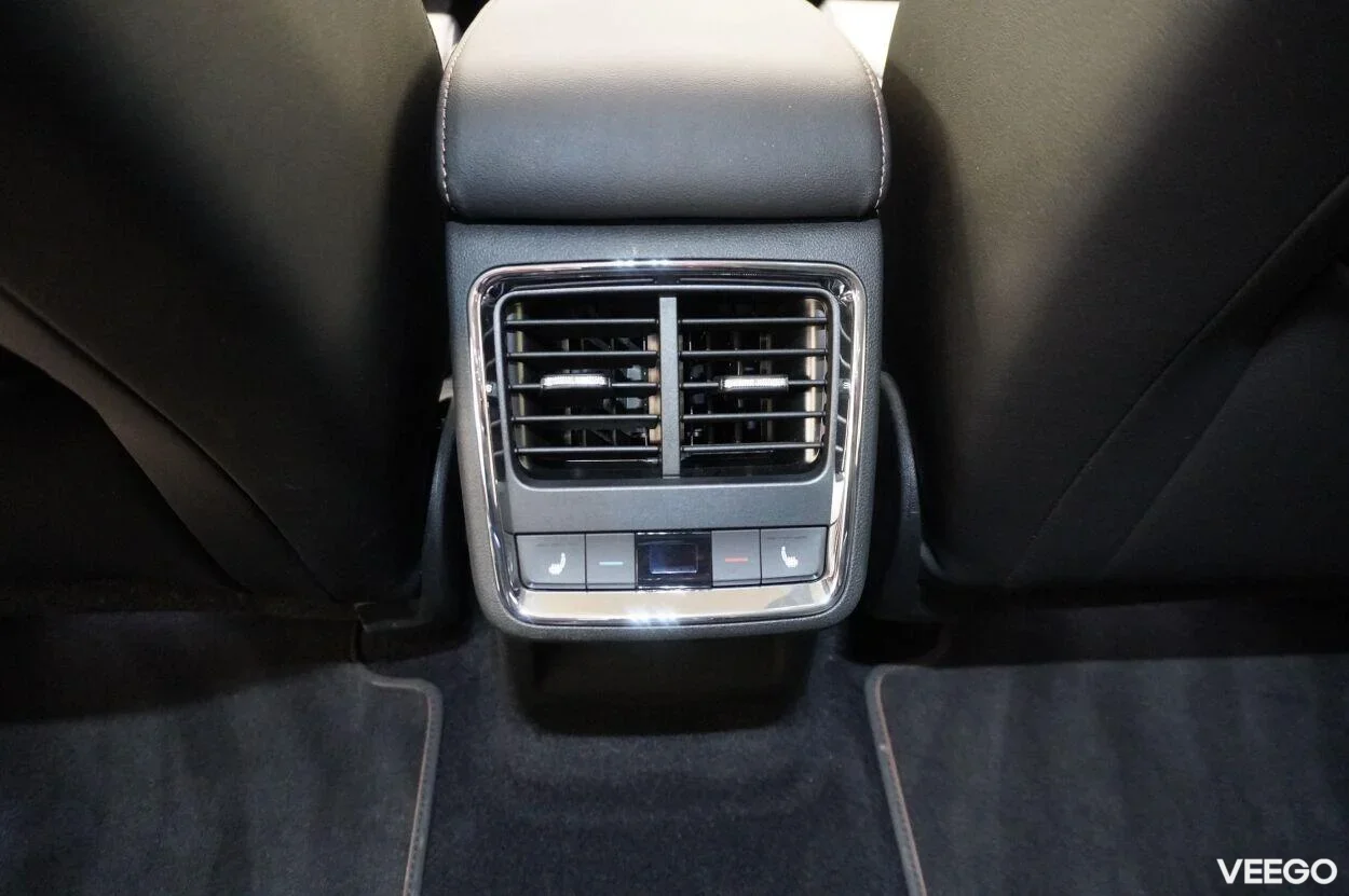 Skoda Enyaq 80x / 82kWh 195kW