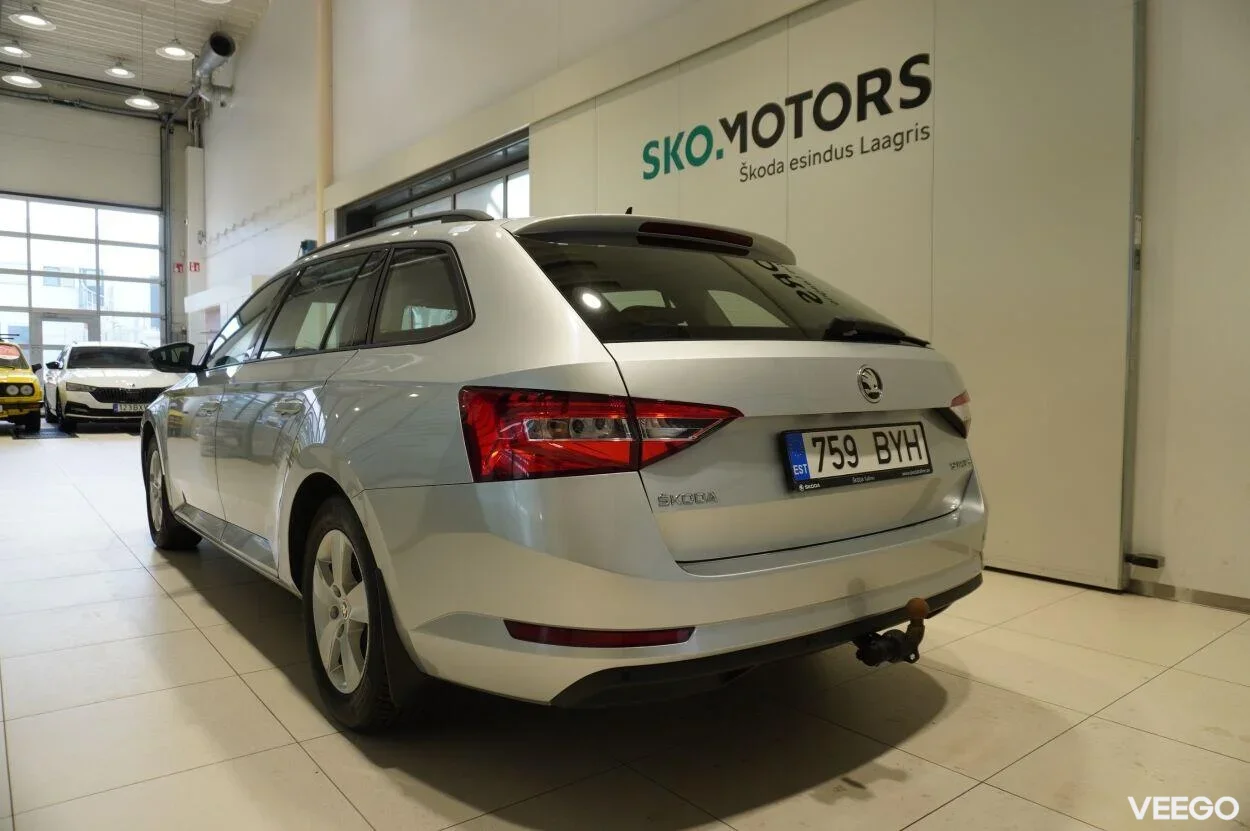 Skoda Superb COMBI ACTIVE 1.4 110kW