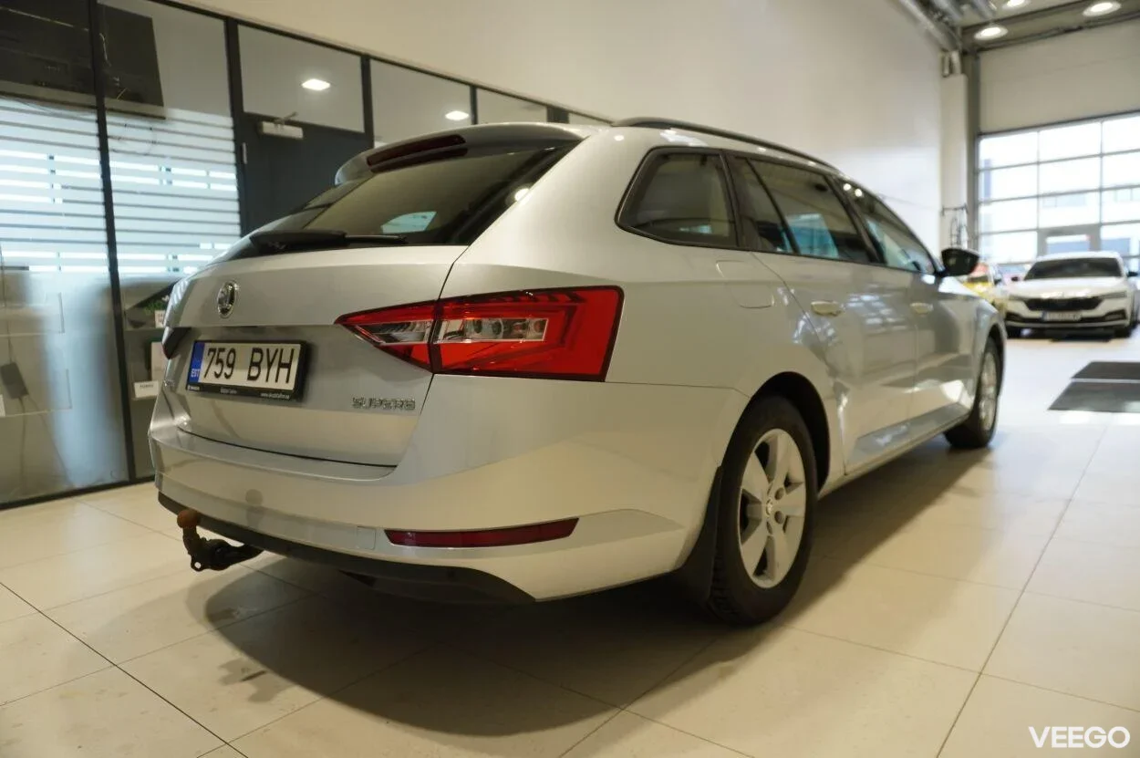 Skoda Superb COMBI ACTIVE 1.4 110kW
