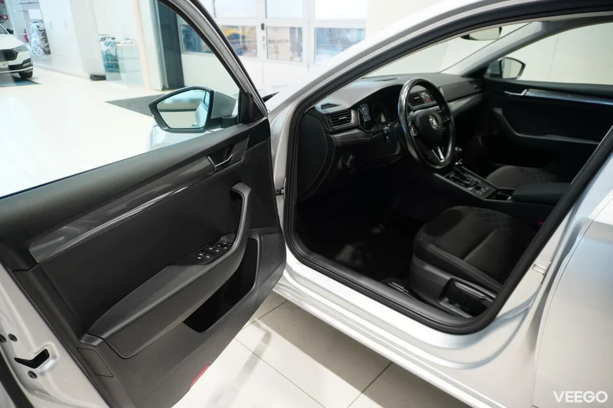 Skoda Superb COMBI ACTIVE 1.4 110kW