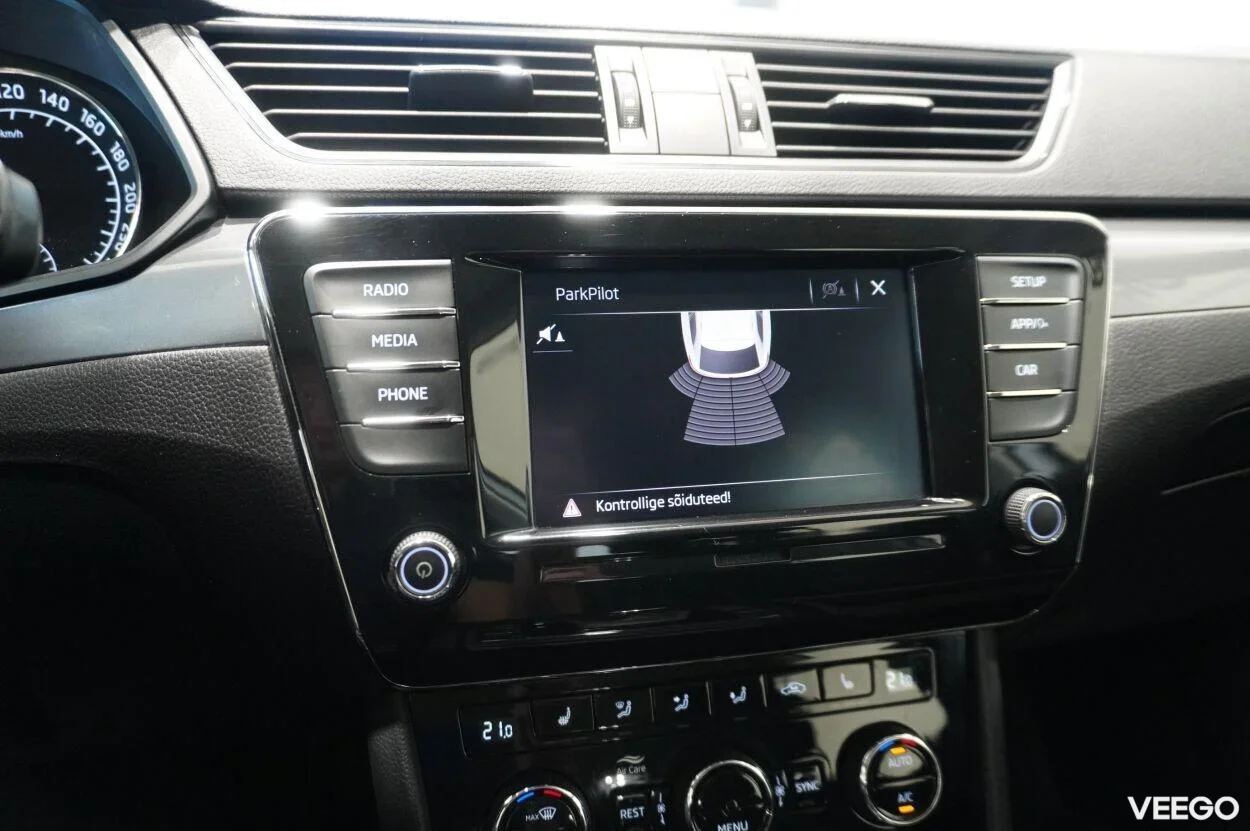 Skoda Superb COMBI ACTIVE 1.4 110kW