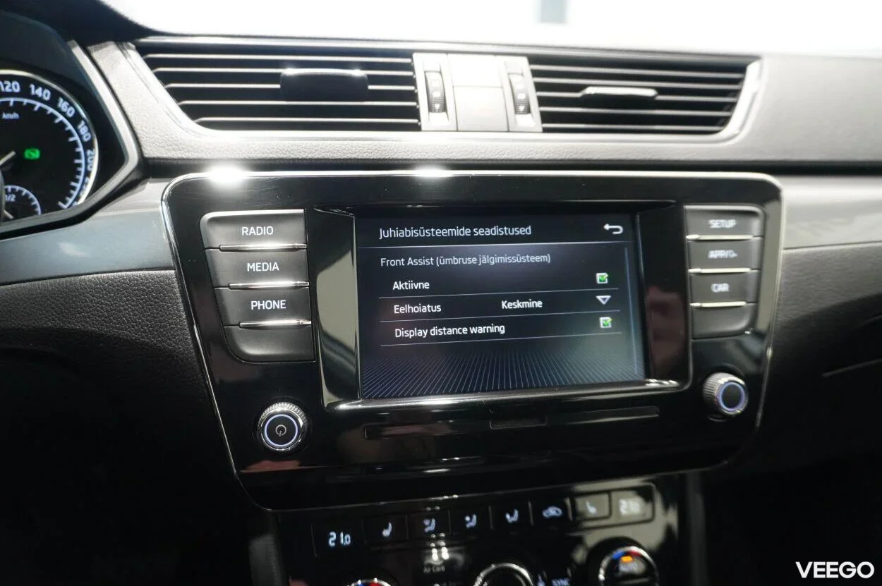 Skoda Superb COMBI ACTIVE 1.4 110kW