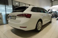 Skoda Octavia ELEGANCE COMBI 2 110kW thumbnail