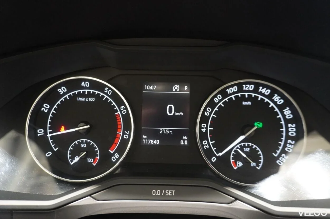 Skoda Superb COMBI ACTIVE 1.4 110kW