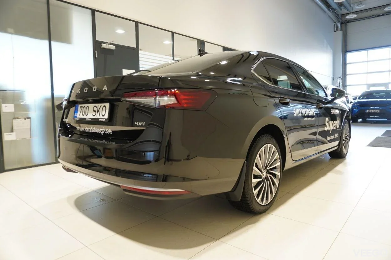 Skoda Superb HB L&K 4X4 2 142kW