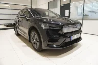 Skoda Enyaq RS 85x / 82kWh 4X4 250kW thumbnail