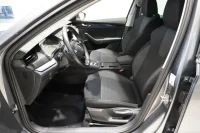 Skoda Octavia AMBITION HB 1 81kW thumbnail