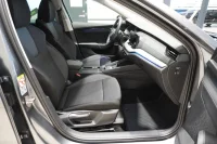 Skoda Octavia AMBITION HB 1 81kW thumbnail