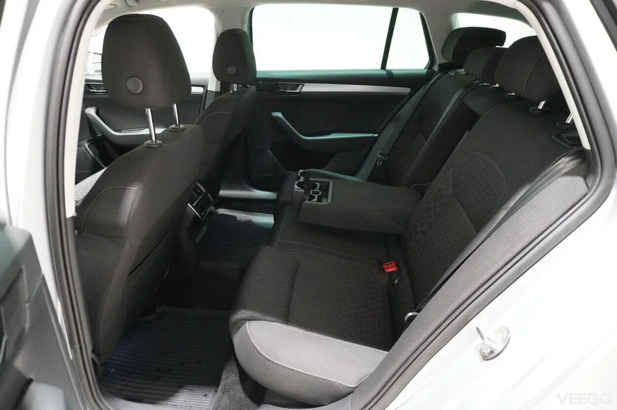 Skoda Superb AMBITION COMBI 1.5 110kW