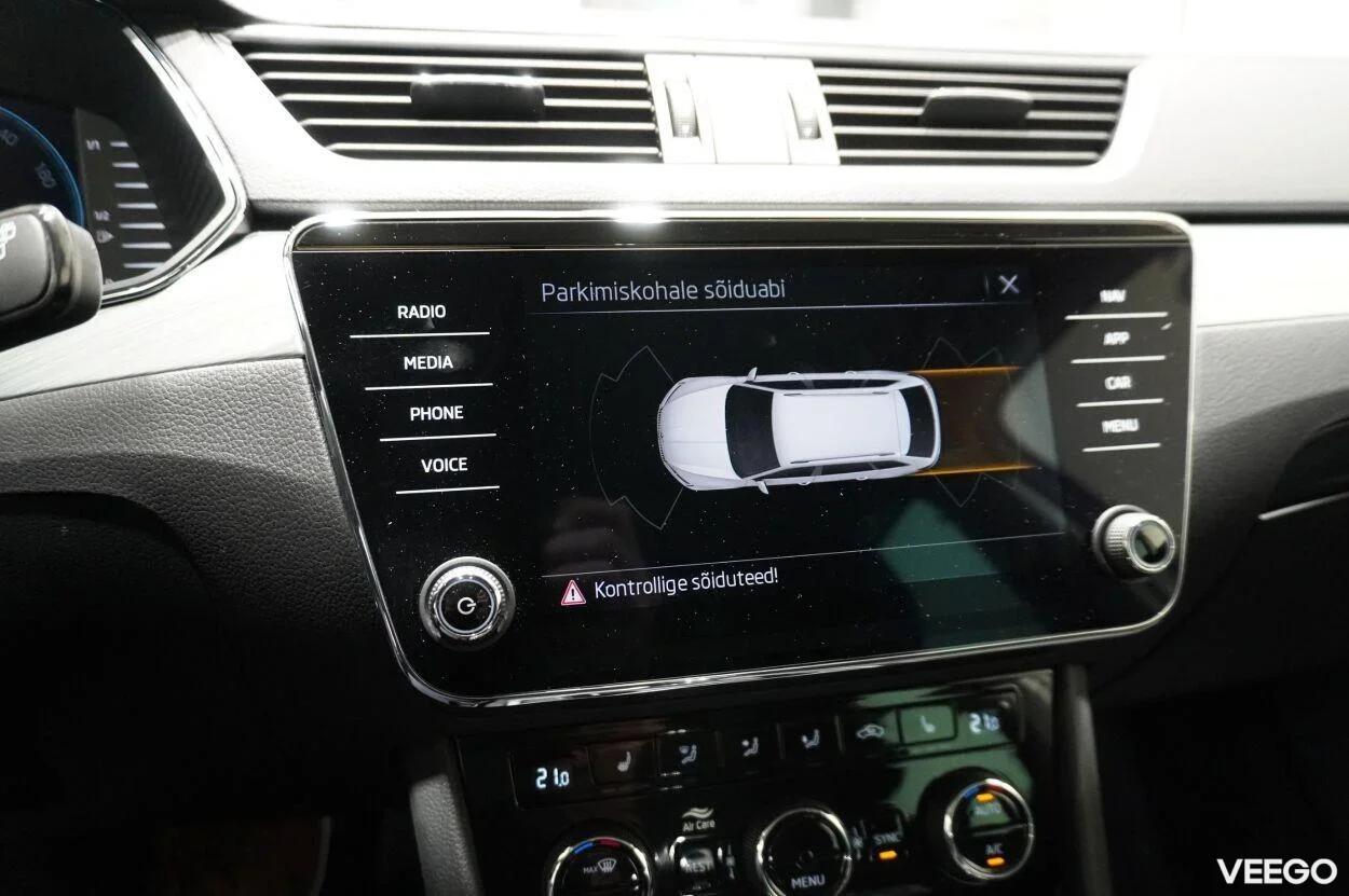 Skoda Superb AMBITION COMBI 1.5 110kW