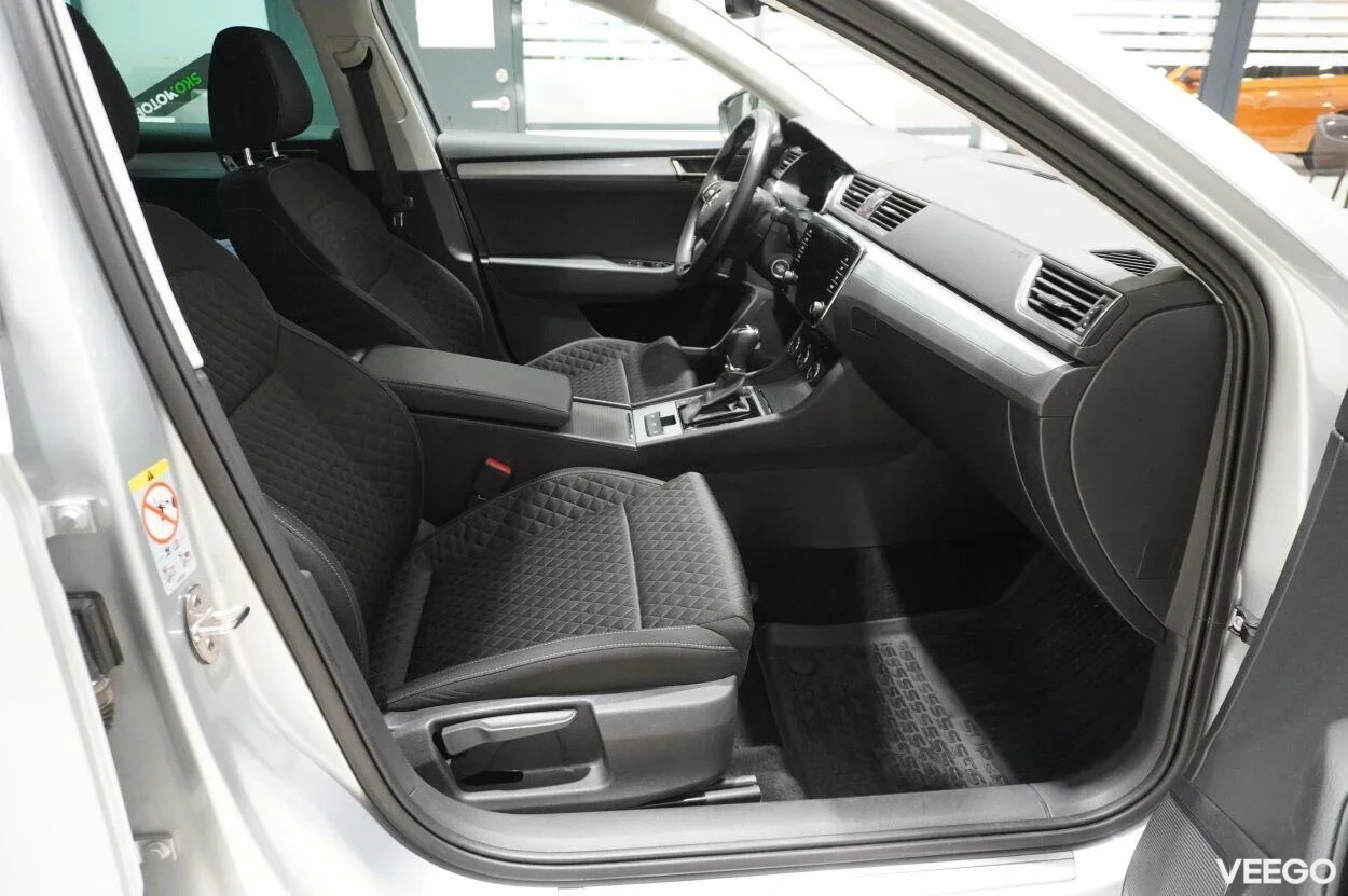 Skoda Superb AMBITION HB 1.5 110kW