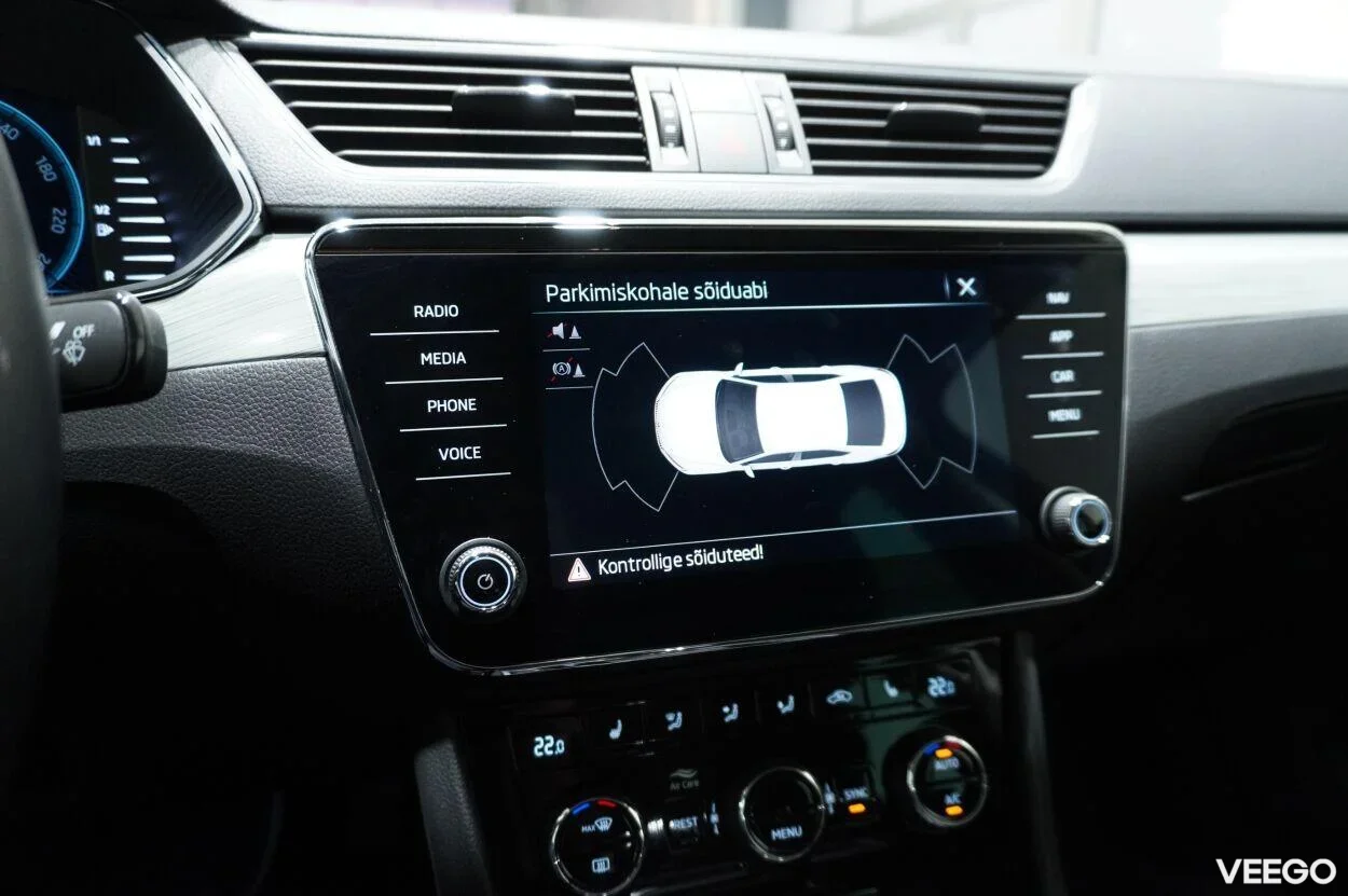 Skoda Superb AMBITION HB 1.5 110kW