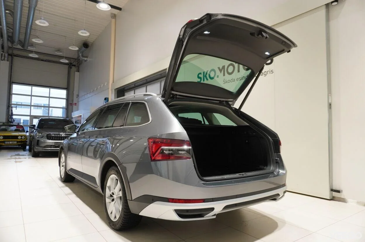 Skoda Superb SCOUT COMBI 4X4 2 206kW