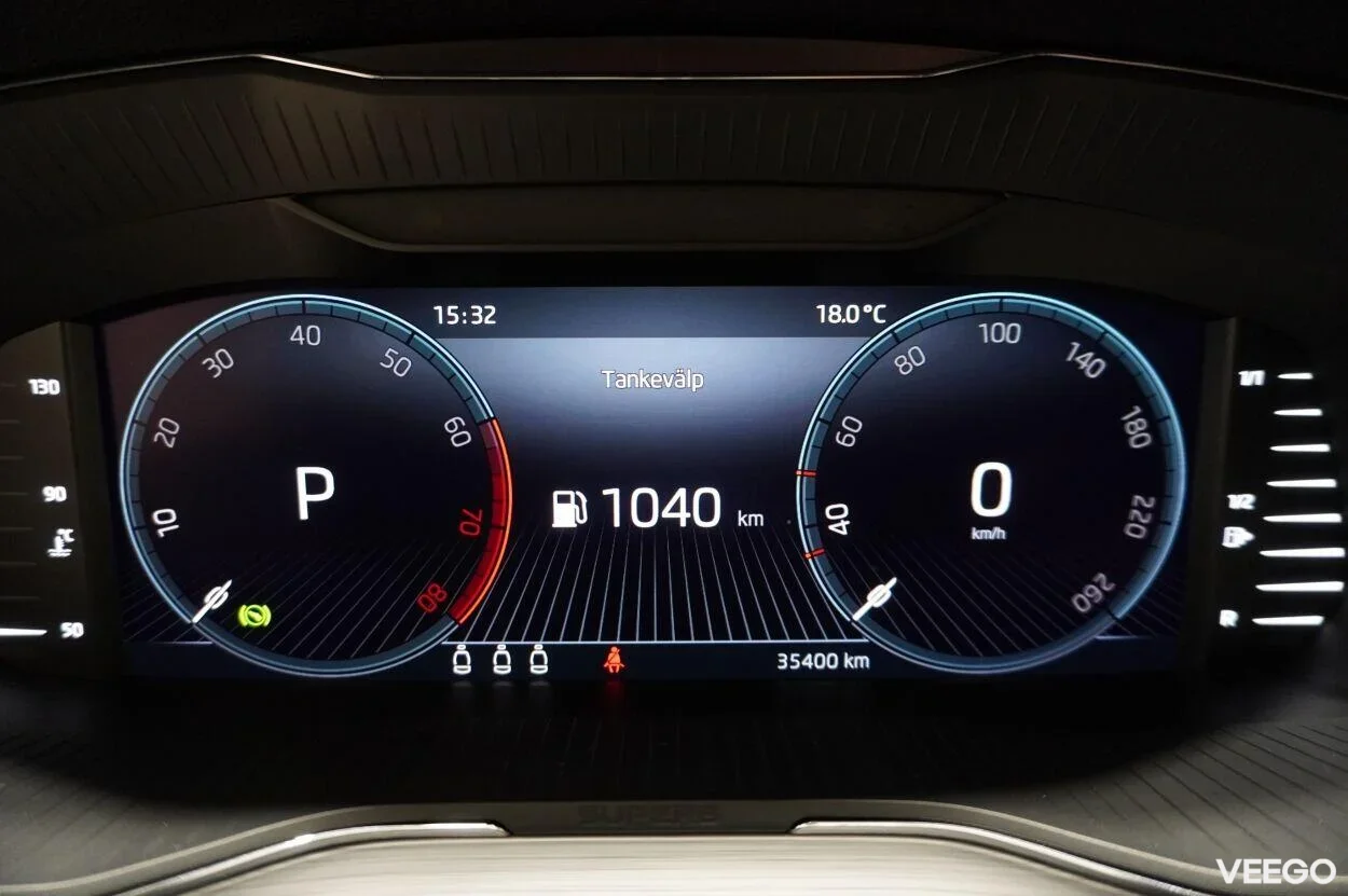 Skoda Superb AMBITION HB 1.5 110kW