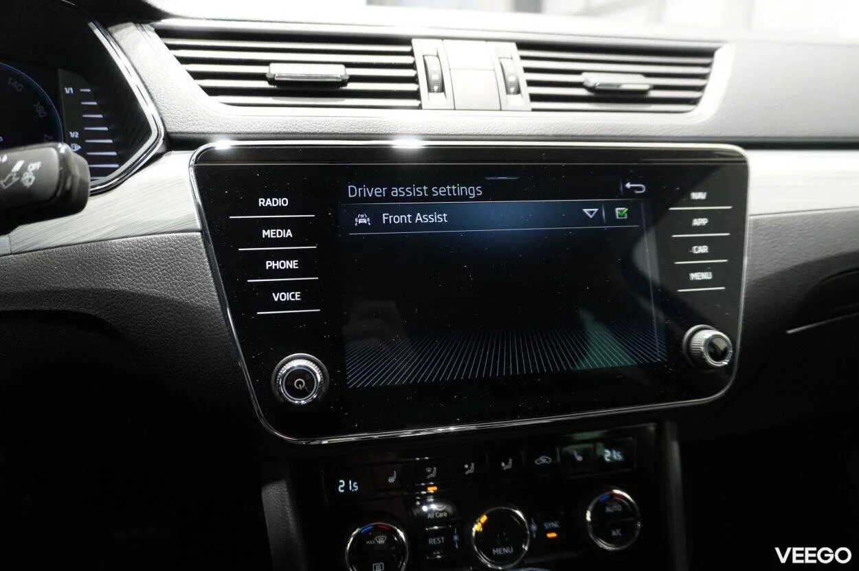 Skoda Superb AMBITION HB 1.5 110kW