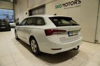 Skoda Octavia AMBITION COMBI 2 110kW thumbnail