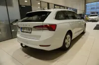 Skoda Octavia AMBITION COMBI 2 110kW thumbnail
