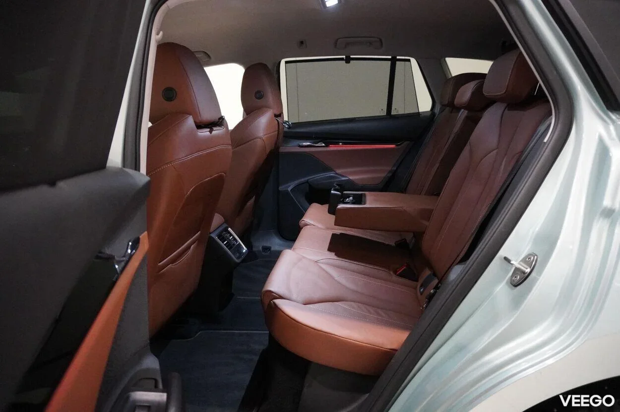 Skoda Enyaq 80x / 82kWh 195kW