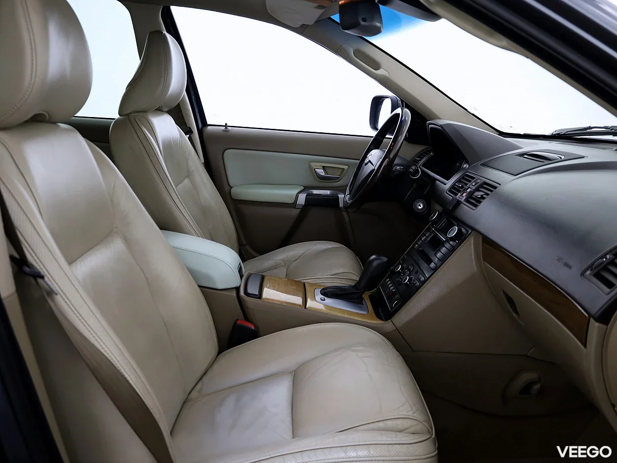 Volvo XC90 2.4 136kW