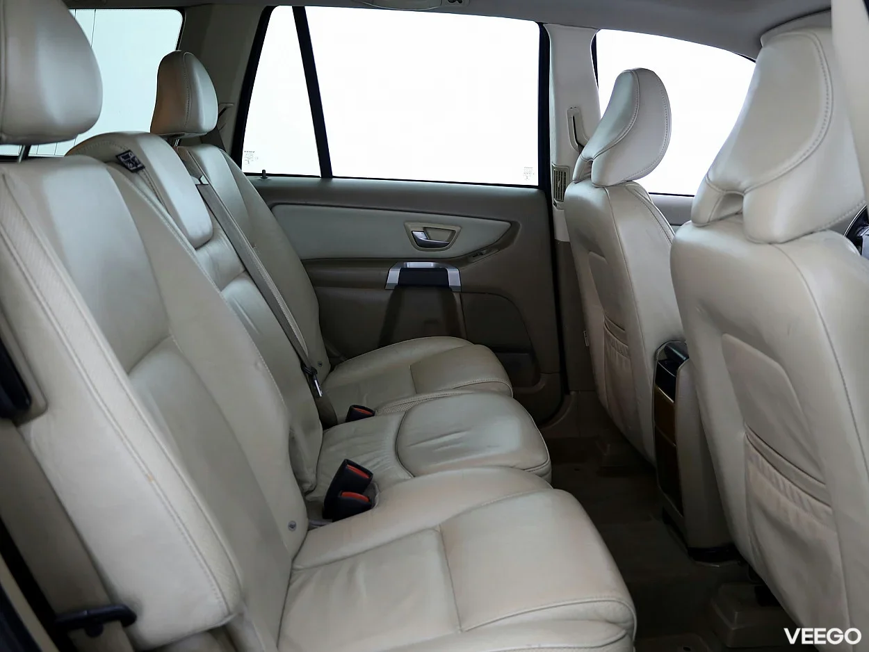 Volvo XC90 2.4 136kW