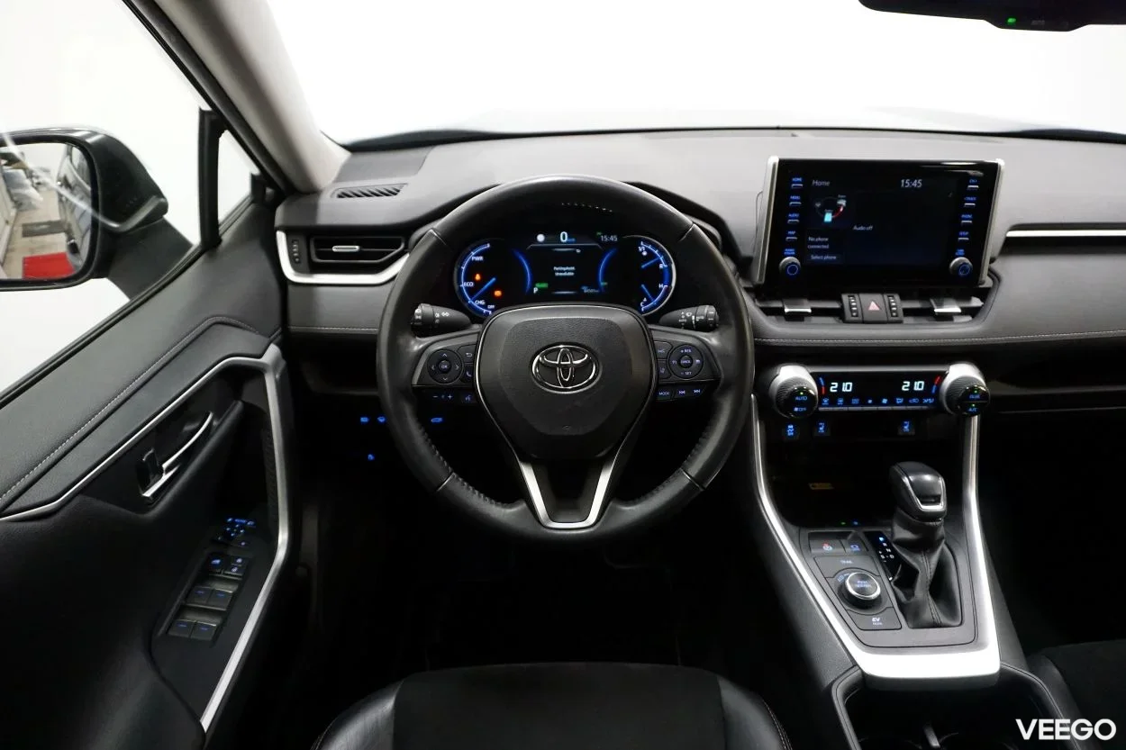 Toyota RAV4 Luxury Plus 2.5 131kW