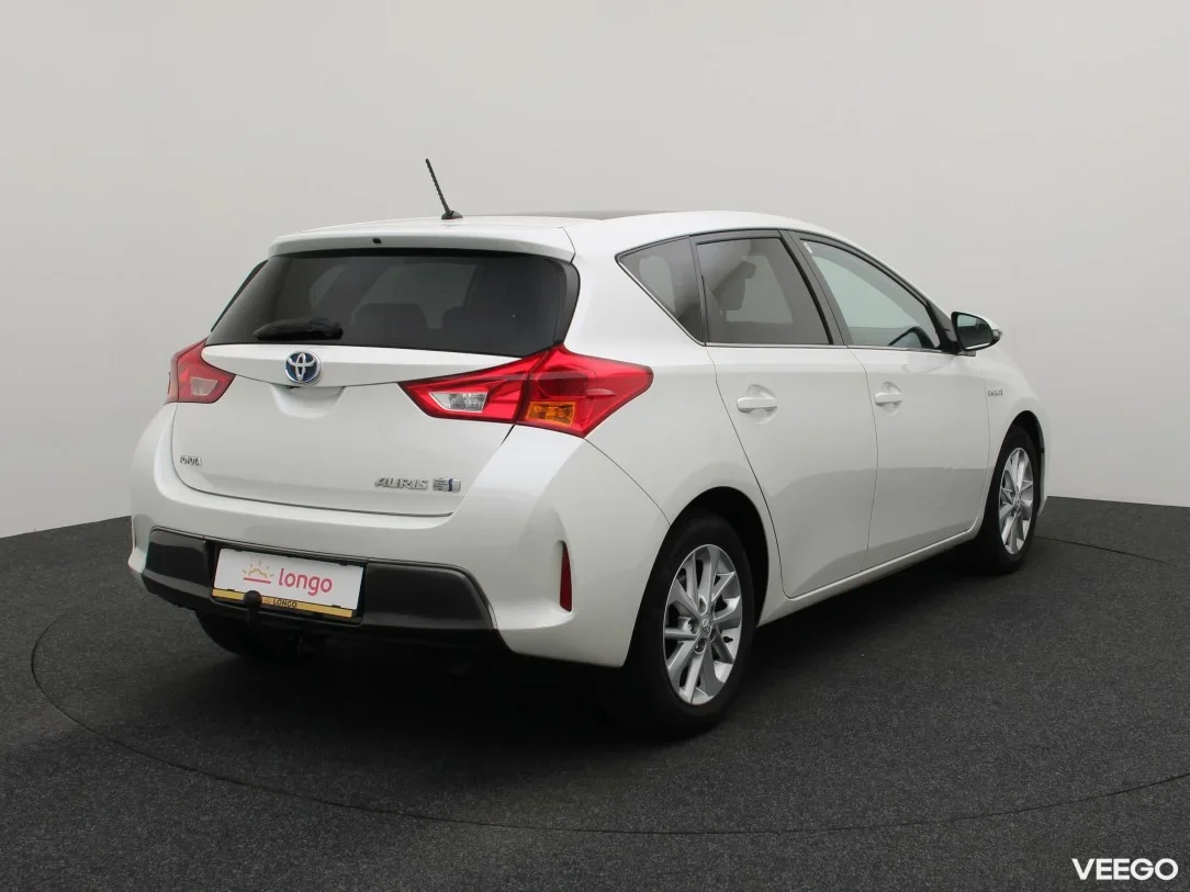 Toyota Auris 1.8 100kW