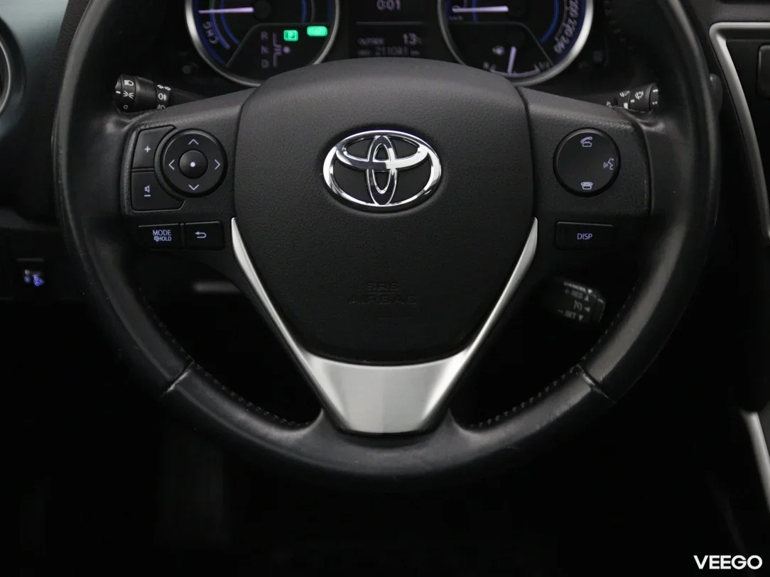 Toyota Auris 1.8 100kW