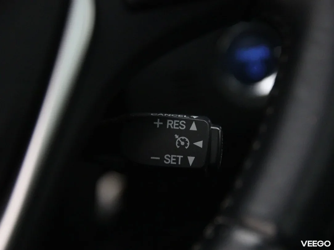 Toyota Auris 1.8 100kW