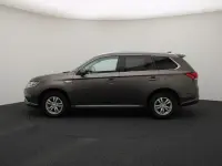 Mitsubishi Outlander 2.4 165kW thumbnail