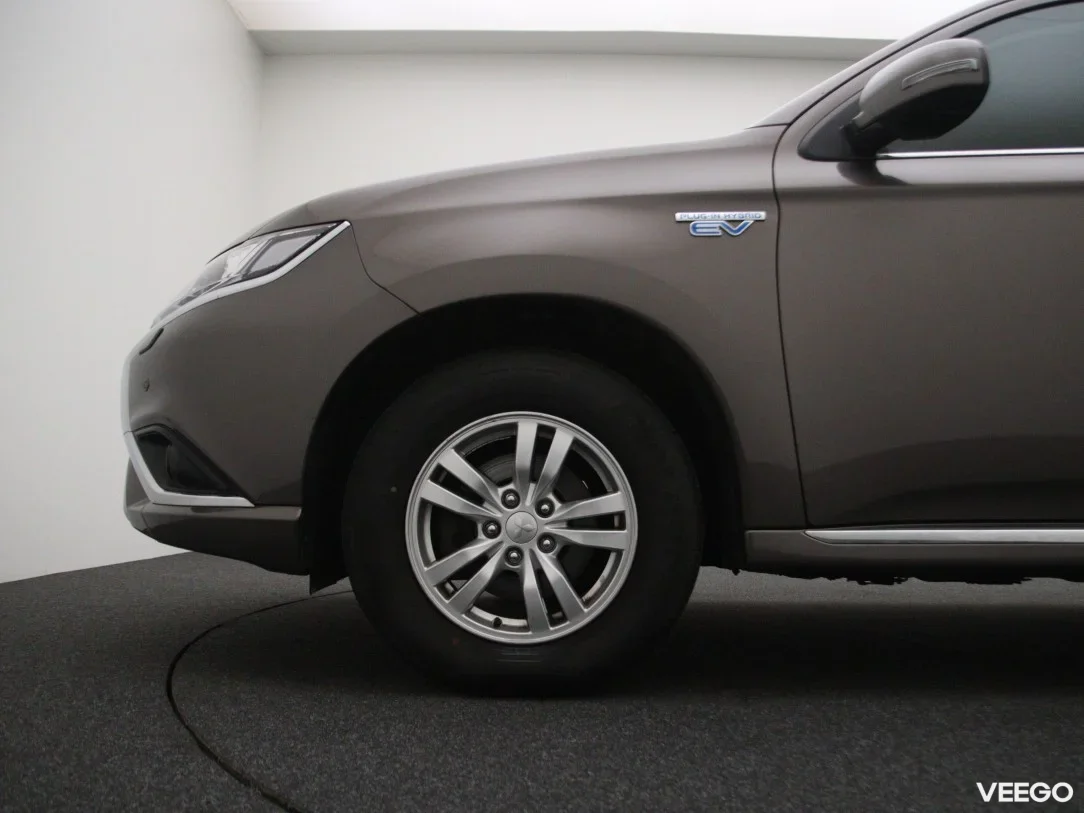 Mitsubishi Outlander 2.4 165kW