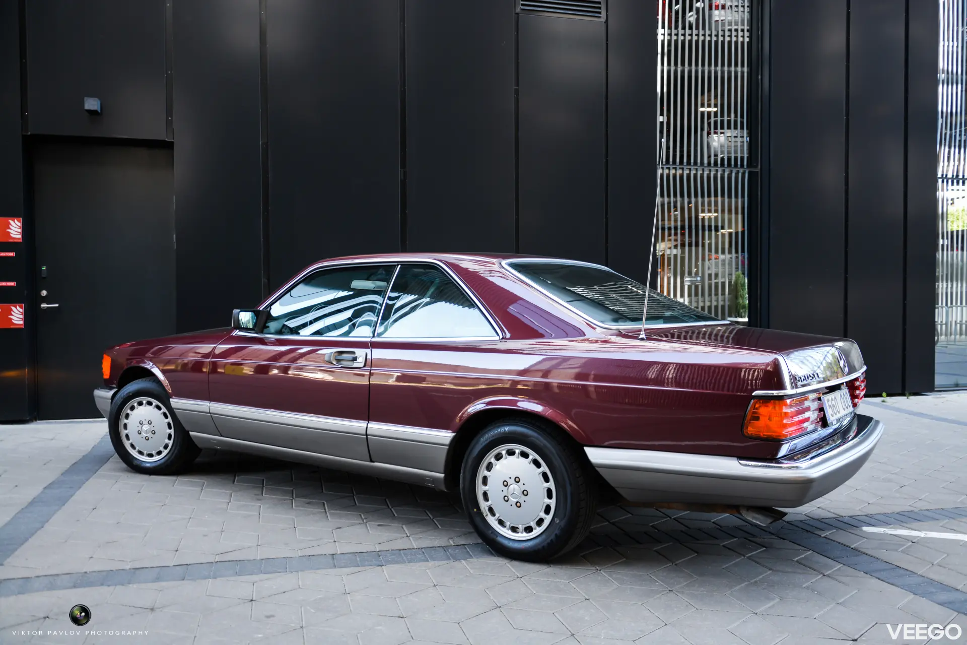 Mercedes-Benz 560 SEC 5.5 178kW