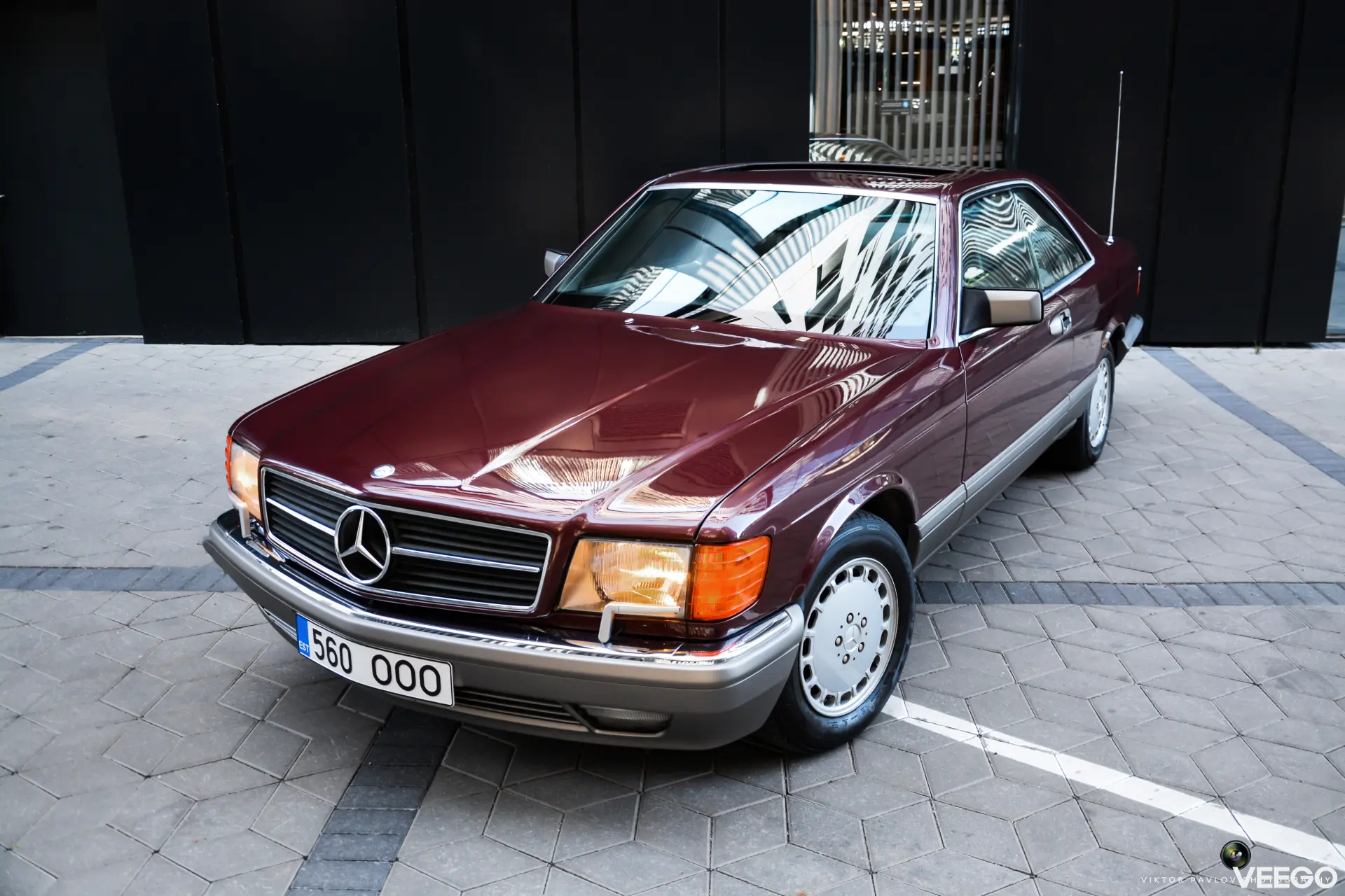 Mercedes-Benz 560 SEC 5.5 178kW