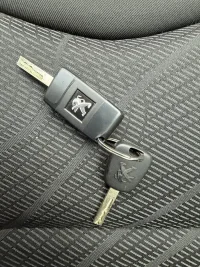 Peugeot 308 Active Facelift 1.6 88kW thumbnail