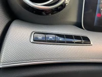 Mercedes-Benz E200 110kW thumbnail