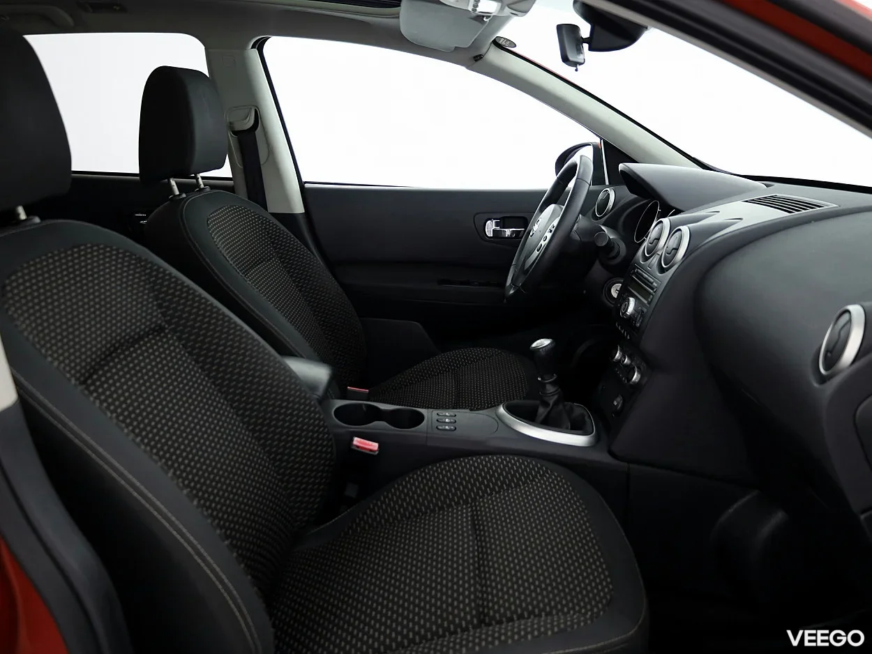 Nissan Qashqai+2 2.0 104kW