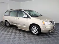 Chrysler Grand Voyager 2.8 121kW thumbnail