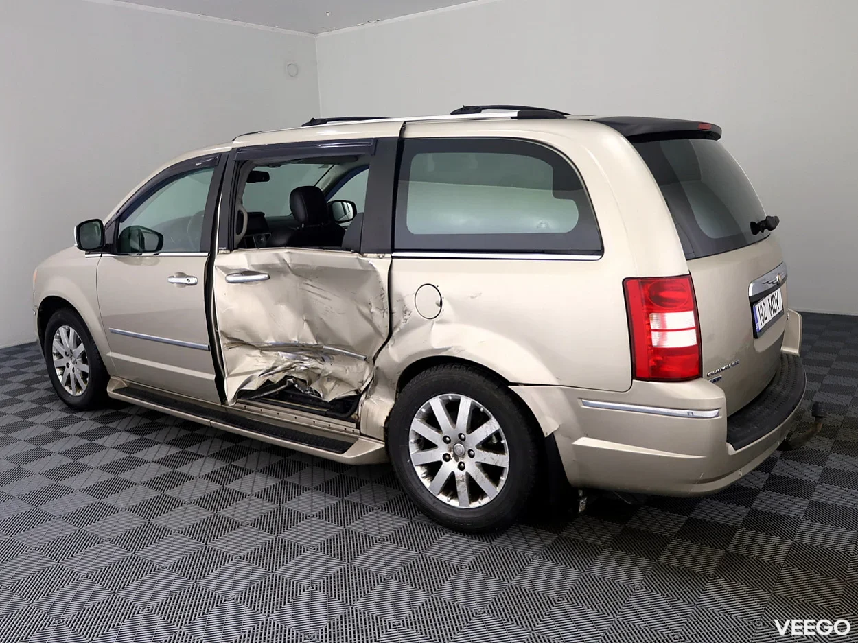 Chrysler Grand Voyager 2.8 121kW