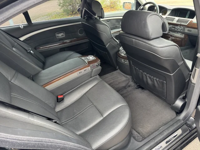 Image of BMW 740 225kW