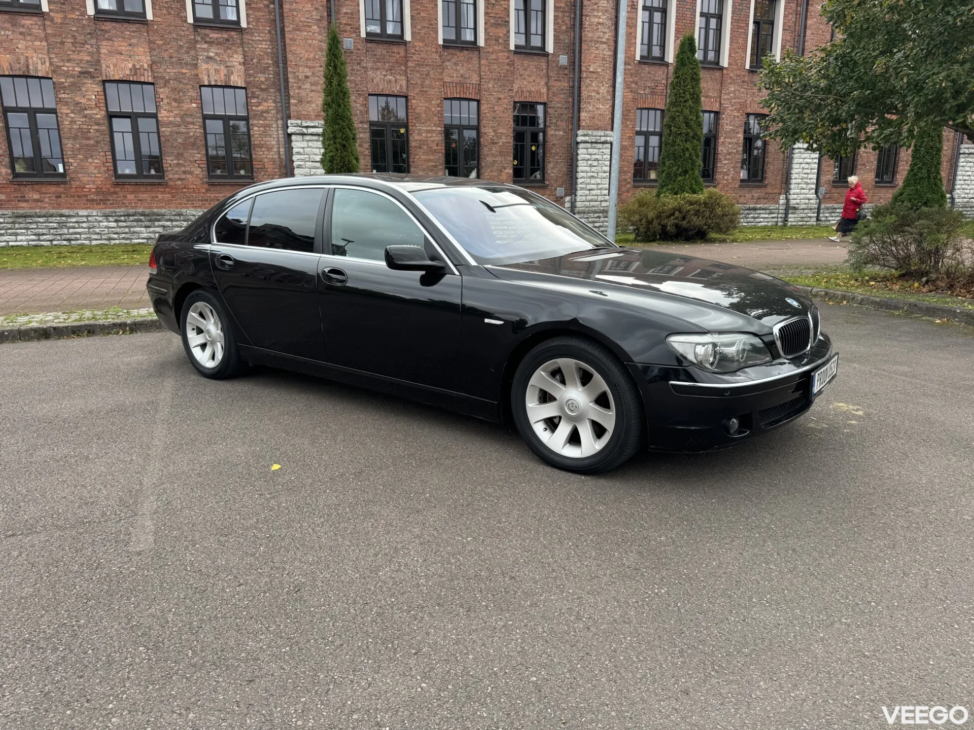 BMW 740 225kW