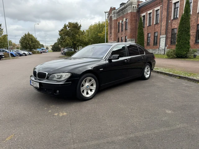 Image of BMW 740 225kW