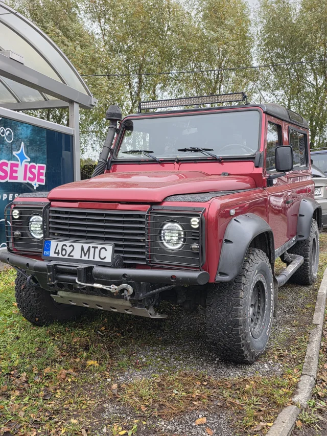 Image of Land Rover Defender 2.4 90kW
