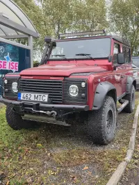 Land Rover Defender 2.4 90kW thumbnail