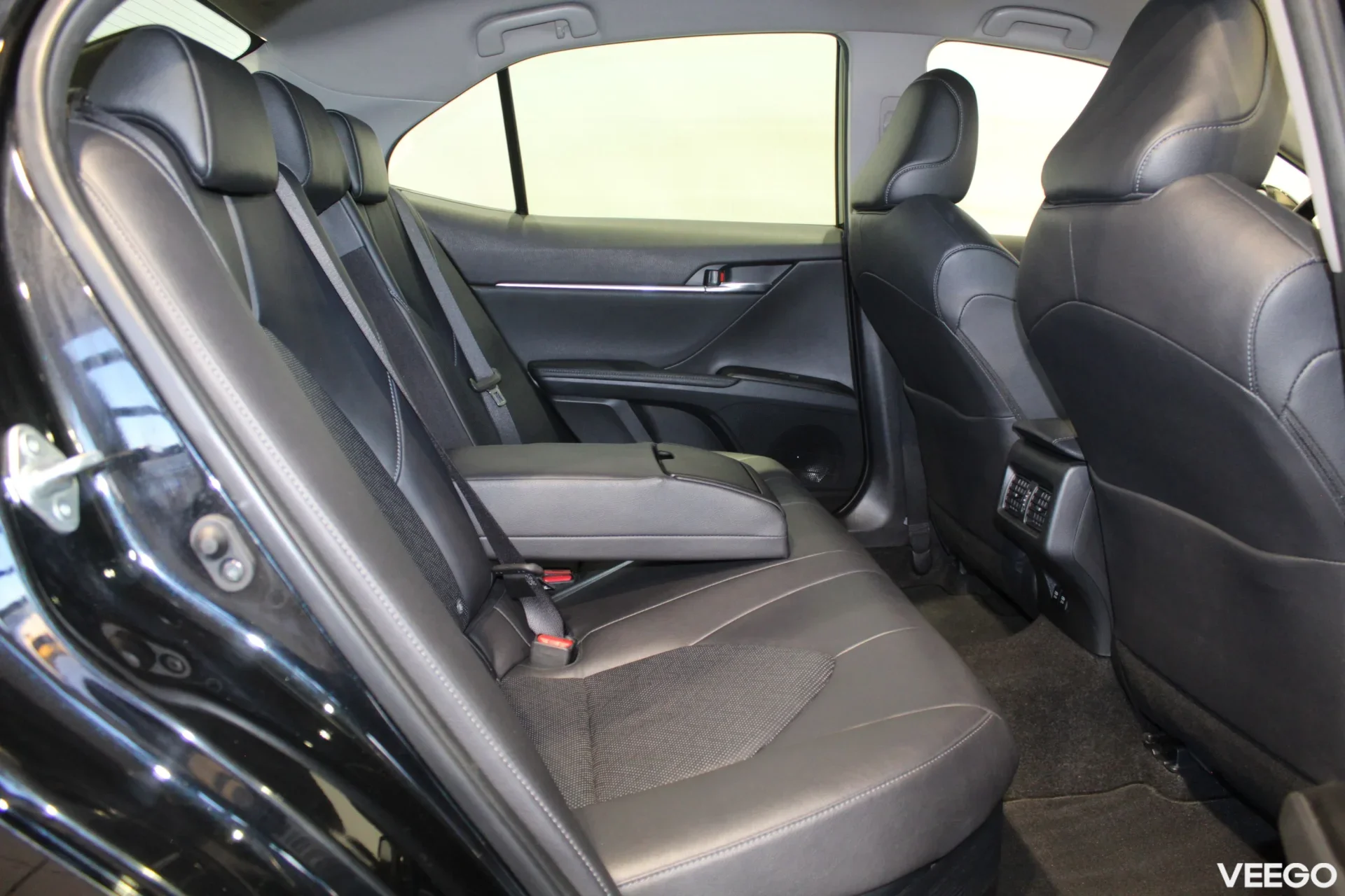 Toyota Camry Executive 2.5 131kW