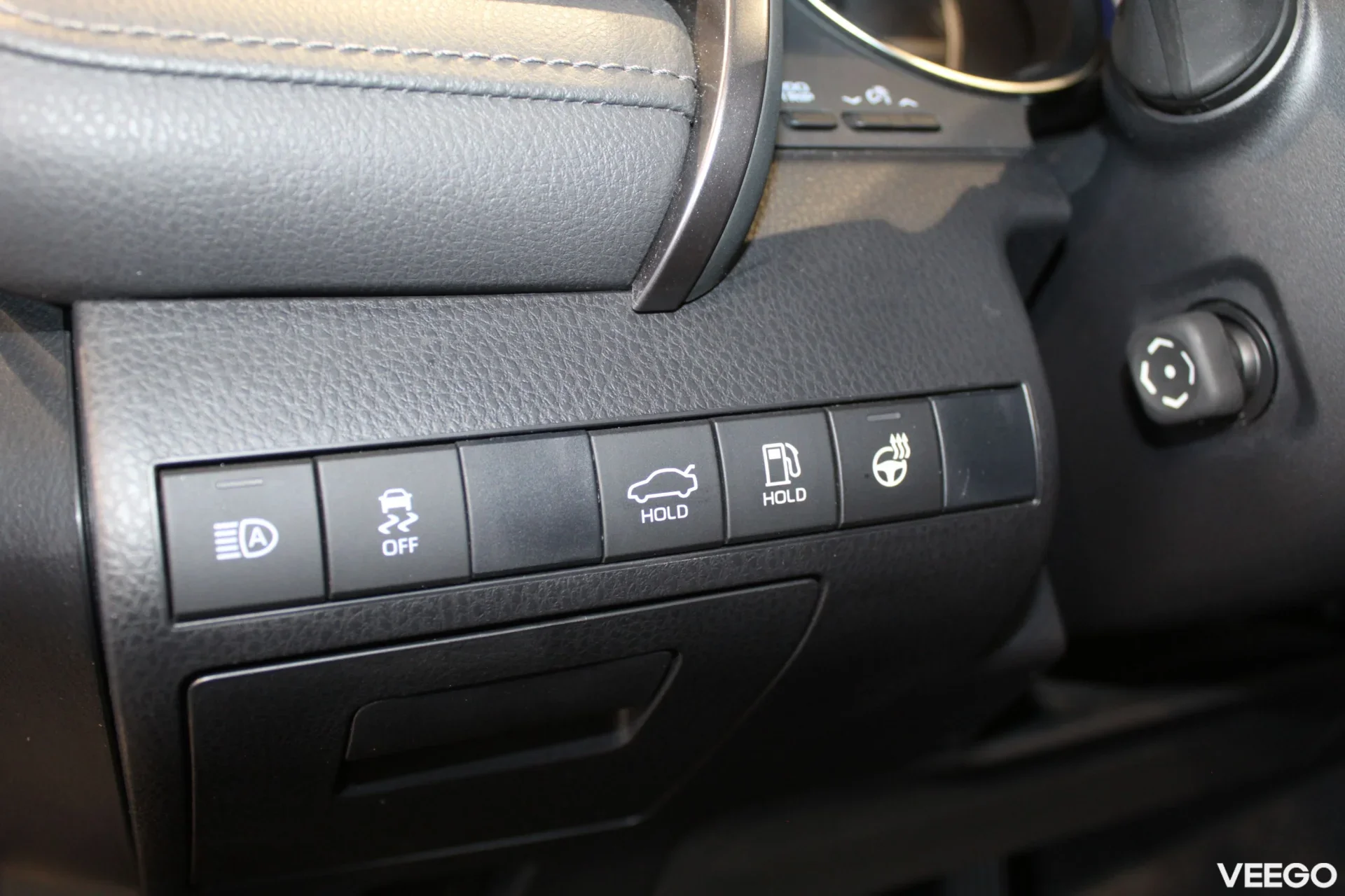 Toyota Camry Executive 2.5 131kW