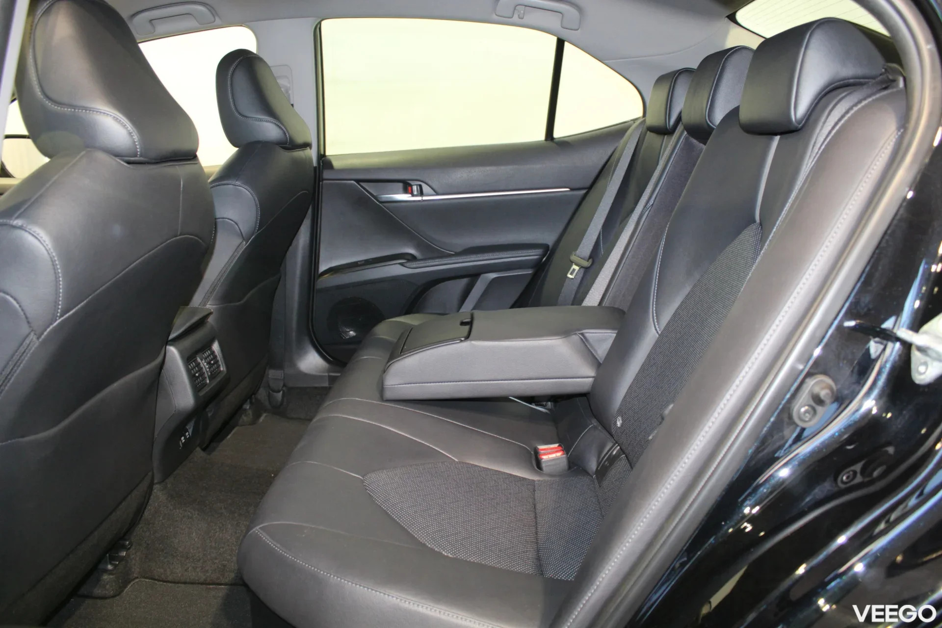 Toyota Camry Executive 2.5 131kW