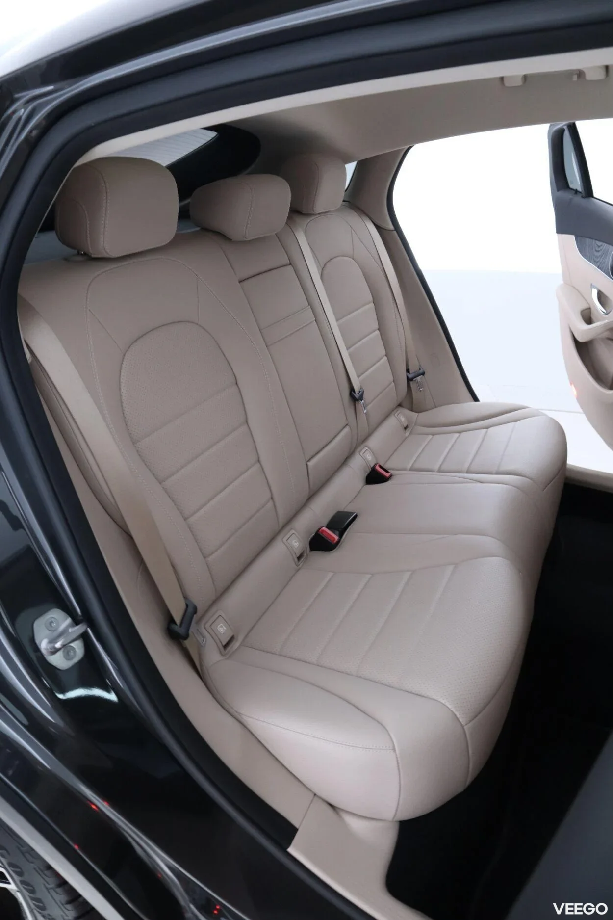 Mercedes-Benz GLC200 4Matic Coupe AMG 2 145kW