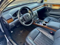 Volkswagen Phaeton 180kW thumbnail