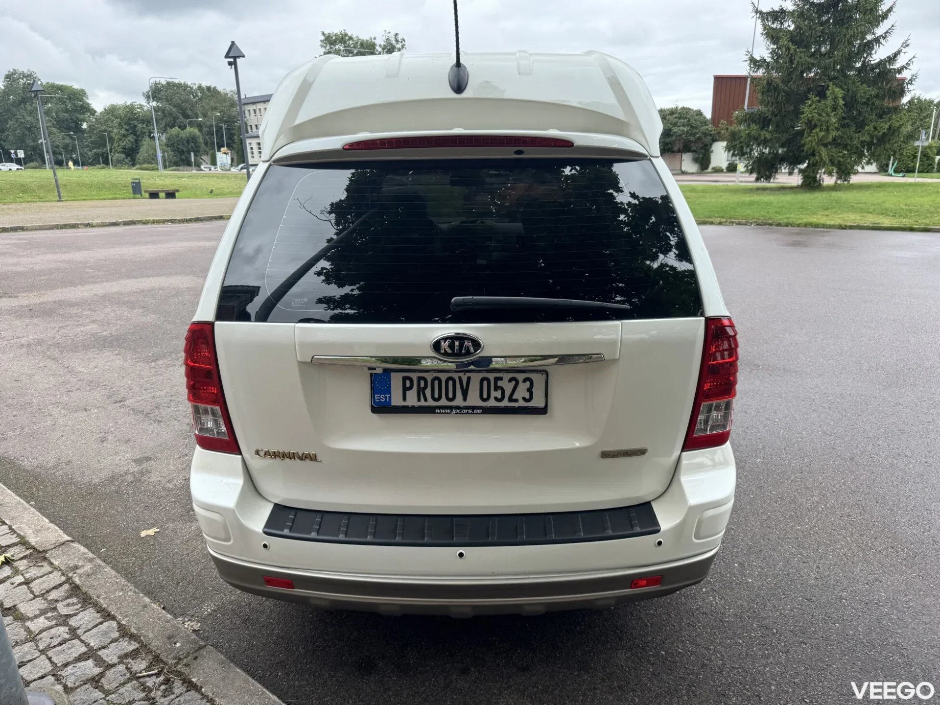 Kia Carnival 143kW