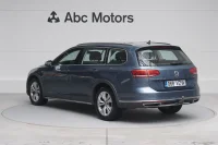 Volkswagen Passat Alltrack 2 140kW thumbnail