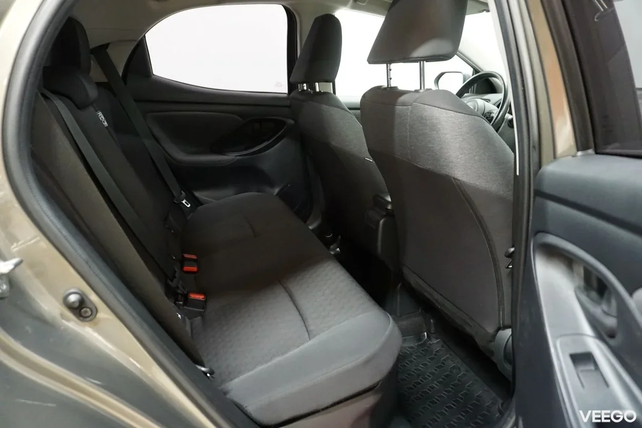 Toyota Yaris Active Plus 1.5 68kW